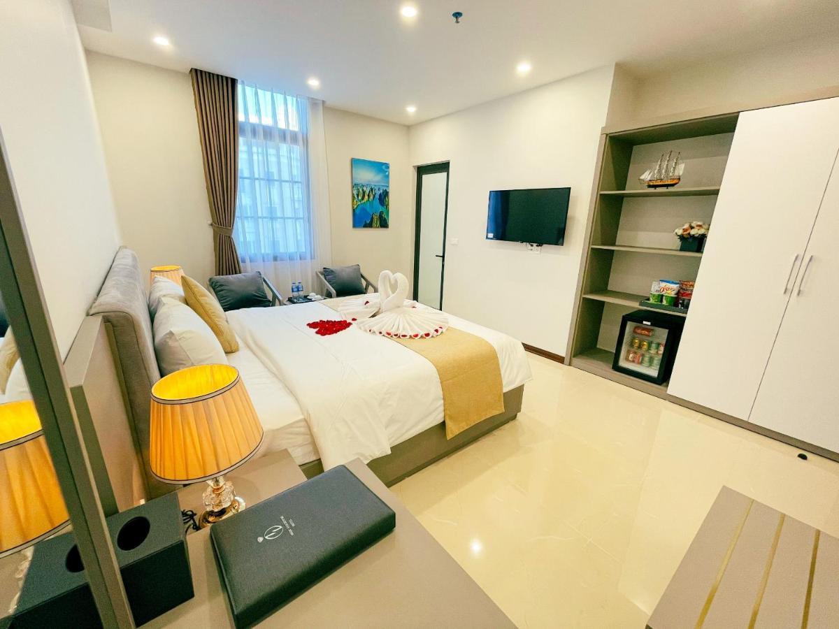 Ngọc Ánh Dương Hotel Ha Long Exterior foto