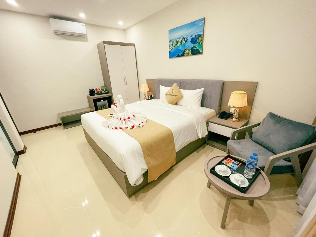 Ngọc Ánh Dương Hotel Ha Long Exterior foto